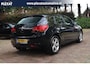 Opel Astra 1.6 Turbo Cosmo 180PK | Trekhaak | Airco | Multimedia | 5-deurs | Cruise Control | Historie | Elektrische ramen | NAP |