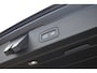 Volvo V60 2.0 B4 Plus Dark | Semi Elek. inklapbare trekhaak | Stoel-stuurwiel verwarming | Adaptieve cruise Controle met pilot assist | Blis blind spot informatie systeem | achteruitrij camera |