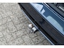 Volvo V60 2.0 B4 Plus Dark | Semi Elek. inklapbare trekhaak | Stoel-stuurwiel verwarming | Adaptieve cruise Controle met pilot assist | Blis blind spot informatie systeem | achteruitrij camera |