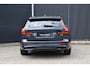 Volvo V60 2.0 B4 Plus Dark | Semi Elek. inklapbare trekhaak | Stoel-stuurwiel verwarming | Adaptieve cruise Controle met pilot assist | Blis blind spot informatie systeem | achteruitrij camera |