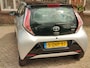 Toyota Aygo 1.0 VVT-i x-play Two tone color Airco Camara - RIJKLAAR -