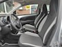 Toyota Aygo 1.0 VVT-i x-play Two tone color Airco Camara - RIJKLAAR -