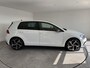 Volkswagen Golf 1.5 TSI Highline Business R-Line 18” inch