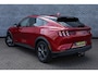Ford Mustang Mach-E RWD 75 kWh | Trekhaak | Keyless Entry | Elektrische Achterklep | Bang Olufsen Audio | 360 Graden Camera | Parkeersensoren | Stoelverwarming | Cruise Control Adaptief | Navigatie | Apple Carplay | Android Auto