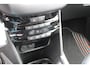 Peugeot 2008 1.2 PureTech Urban Cross TREKHAAK - NAVIGATIE