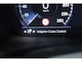Volvo V60 T8 Recharge AWD R-Design | SOH 97,4% | Memory Seats | Elek. Trekhaak | Pilot Assist | Stoel- Stuurverw. | H&K Audio | Camera + PDC |