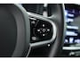 Volvo V60 T8 Recharge AWD R-Design | SOH 97,4% | Memory Seats | Elek. Trekhaak | Pilot Assist | Stoel- Stuurverw. | H&K Audio | Camera + PDC |