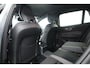 Volvo V60 T8 Recharge AWD R-Design | SOH 97,4% | Memory Seats | Elek. Trekhaak | Pilot Assist | Stoel- Stuurverw. | H&K Audio | Camera + PDC |