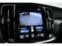 Volvo V60 T8 Recharge AWD R-Design | SOH 97,4% | Memory Seats | Elek. Trekhaak | Pilot Assist | Stoel- Stuurverw. | H&K Audio | Camera + PDC |