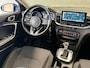 Kia Ceed 1.4 T-GDi DynamicLine AUT 140PK NAVI CRUISE CLIMATE CONTROL CAMERA CARPLAY PDC