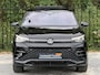 Volkswagen Tiguan 1.5 eHybrid R-Line | Leer | H&K | Trekhaak | HUD