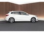 BMW 1-Serie 118i 136pk Business Edition Plus Trekhaak Camera Leder Navigatie Stoelverwarming