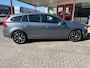 Volvo V60 T3 153PK 2018  Dealeronderhouden  Volledig lederen bekleding Parkeersensoren