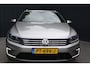 Volkswagen Passat Variant 1.4 TSI GTE Highline - 19"- CAMERA - PANORAMA-SCHUIFDAK - MASSAGE STOELEN - PDC