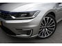 Volkswagen Passat Variant 1.4 TSI GTE Highline - 19"- CAMERA - PANORAMA-SCHUIFDAK - MASSAGE STOELEN - PDC