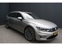 Volkswagen Passat Variant 1.4 TSI GTE Highline - 19"- CAMERA - PANORAMA-SCHUIFDAK - MASSAGE STOELEN - PDC