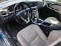 Volvo V60 2.4 D6 Twin Engine R-Design Climate / Leder / Trekh / Elekramen / Navi / Volledig onderhouden / All-season banden