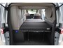 Volkswagen California 180KW-245PK, Hybride, Camper, Standkachel, Keuken met Koelkast, gaspit, stromend water, 230V, elektrisch hef dak, Luifel, slaapmogelijkheid 2 persoon bed, 4 zitplaatsen, watertank, handdouche, vele opberg mogelijkheden,