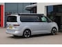 Volkswagen California 180KW-245PK, Hybride, Camper, Standkachel, Keuken met Koelkast, gaspit, stromend water, 230V, elektrisch hef dak, Luifel, slaapmogelijkheid 2 persoon bed, 4 zitplaatsen, watertank, handdouche, vele opberg mogelijkheden,
