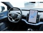 Volvo EX30 Single Motor Extended Range Plus 69 kWh | Stoelverwarming | Google Services | Achteruitrijcamera | Elektrisch bedienbare achterklep | Standkachel | Apple Carplay | Android Auto