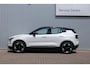 Volvo EX30 Single Motor Extended Range Plus 69 kWh | Stoelverwarming | Google Services | Achteruitrijcamera | Elektrisch bedienbare achterklep | Standkachel | Apple Carplay | Android Auto