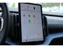 Volvo EX30 Single Motor Extended Range Plus 69 kWh | Stoelverwarming | Google Services | Achteruitrijcamera | Elektrisch bedienbare achterklep | Standkachel | Apple Carplay | Android Auto