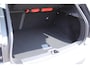 Volvo EX30 Single Motor Extended Range Plus 69 kWh | Stoelverwarming | Google Services | Achteruitrijcamera | Elektrisch bedienbare achterklep | Standkachel | Apple Carplay | Android Auto