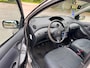 Toyota Yaris 1.3 VVT-i Idols 5DR*Navigatie*Carplay*Trekhaak*NAP*Stuurbekrachtiging*