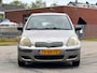 Toyota Yaris 1.3 VVT-i Idols 5DR*Navigatie*Carplay*Trekhaak*NAP*Stuurbekrachtiging*