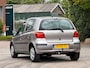 Toyota Yaris 1.3 VVT-i Idols 5DR*Navigatie*Carplay*Trekhaak*NAP*Stuurbekrachtiging*