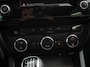 Skoda Octavia Combi 1.4 TSI Greentech Ambition Businessline Climate control Lichtmetalen velgen Parkeersensoren achter Navigatie Trekhaak Cruise control