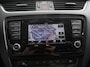 Skoda Octavia Combi 1.4 TSI Greentech Ambition Businessline Climate control Lichtmetalen velgen Parkeersensoren achter Navigatie Trekhaak Cruise control
