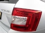 Skoda Octavia Combi 1.4 TSI Greentech Ambition Businessline Climate control Lichtmetalen velgen Parkeersensoren achter Navigatie Trekhaak Cruise control