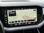 Volkswagen Touareg 3.0 TSi 4MOTION R | Trekhaak | luchtvering | Pano | Keyless