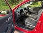 Hyundai Kona Electric Ev Premium 64 kWh SOH 97,7%/3 Fase Laden/Warmtepomp/Trekhaak/Acarplay/Navi/Garantie