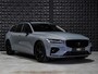 Volvo V60 2.0 B4 Ultra Dark | Pano | 19"| Topv. H/K HiFi | Pilot | HUD | Blis | Memo 2x |