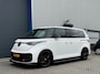Volkswagen ID. Buzz 1st 77kWh | Red Accent pakket | IQ Light | 5 Persoons | 2x elektrisch schuifdeur | Trekhaak