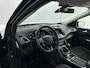 Ford Kuga 1.5 EcoBoost Titanium | Stoel & Stuurverwarming | Trekhaak | Parkeersensoren | Climate & Cruise Control | Navigatie | Keyless Entry | Voorruitverwarming |