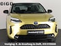 Toyota Yaris Cross 1.5 Hybrid Executive Bi-Tone | Panoramadak | Dodehoek Detectie | HUD | Navigatie