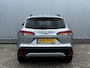 Toyota Corolla Cross Hybrid 140 Style NL Auto Dealer Onderhouden Parkeer en Dodehoek sensoren Navi Carplay Clima Cruise