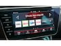 Skoda Superb Combi 1.8 TSI 180pk Sportline Business dsg Pano Elek.trekhaak Keyless Canton Stoelverw *NL auto* Maxton DAB 19 inch LM Cruise Standkachel *198201km*