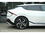 Kia EV6 GT-Line 77.4 kWh | Pano | ACC | Stoelverwarming en ventilatie | LED | 360 camera | Stuurwielverwarming | Snow White Pearl | Memory