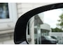 Volvo XC60 2.0 T8 Plug-in hybrid AWD Ultra Dark Exec. Ed. | Extra getint glas | Geluidsisolerend glas | Achterbank verwarmd | Apple carplay/ Android auto | Electric climate control | Elektrisch glazen panorama-dak | 21" lichtmetalen velgen | Actieve luchtvering | Voorstoelen met massagefunctie | Voorstoelen verwarmd |