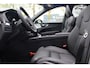 Volvo XC60 2.0 T8 Plug-in hybrid AWD Ultra Dark Exec. Ed. | Extra getint glas | Geluidsisolerend glas | Achterbank verwarmd | Apple carplay/ Android auto | Electric climate control | Elektrisch glazen panorama-dak | 21" lichtmetalen velgen | Actieve luchtvering | Voorstoelen met massagefunctie | Voorstoelen verwarmd |
