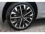 Volvo XC60 2.0 T8 Plug-in hybrid AWD Ultra Dark Exec. Ed. | Extra getint glas | Geluidsisolerend glas | Achterbank verwarmd | Apple carplay/ Android auto | Electric climate control | Elektrisch glazen panorama-dak | 21" lichtmetalen velgen | Actieve luchtvering | Voorstoelen met massagefunctie | Voorstoelen verwarmd |