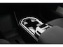Volvo EX30 Cross Country P5 Long Range Ultra Europa 69 kWh | Apple Carplay/Android Auto | Electronic climate control | 19" lichtmetalen velgen | Panorama dak | Parkeer assistent | Parkeersensoren voor en achter | Voorstoelen verwarmd | Warmtepomp |