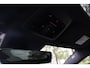 Volvo EX30 Cross Country P5 Long Range Ultra Europa 69 kWh | Apple Carplay/Android Auto | Electronic climate control | 19" lichtmetalen velgen | Panorama dak | Parkeer assistent | Parkeersensoren voor en achter | Voorstoelen verwarmd | Warmtepomp |