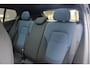 Volvo EX30 Cross Country P5 Long Range Ultra Europa 69 kWh | Apple Carplay/Android Auto | Electronic climate control | 19" lichtmetalen velgen | Panorama dak | Parkeer assistent | Parkeersensoren voor en achter | Voorstoelen verwarmd | Warmtepomp |