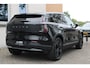 Volvo EX30 Cross Country P5 Long Range Ultra Europa 69 kWh | Apple Carplay/Android Auto | Electronic climate control | 19" lichtmetalen velgen | Panorama dak | Parkeer assistent | Parkeersensoren voor en achter | Voorstoelen verwarmd | Warmtepomp |