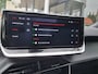 Peugeot 2008 1.2i Allure 131pk | 2025 | Premium kleur | Leder | Fabr. gar. | Zeer nette staat!